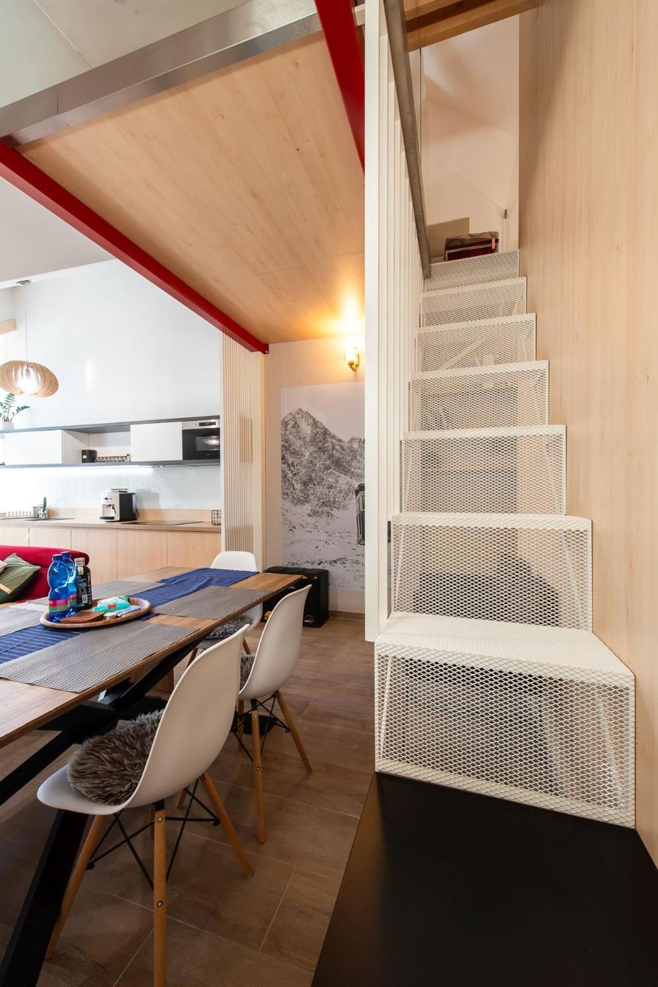 Moderny Apartman Swen S 2 Terasami Tatranská Lomnica Exterior photo